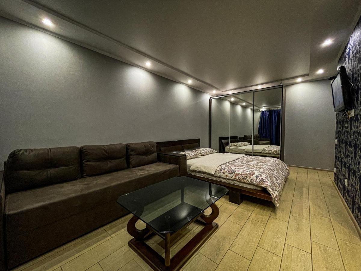 Victory - Апартаменты Возле Набережной Krementschuk Exterior foto