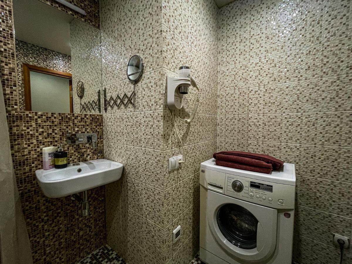 Victory - Апартаменты Возле Набережной Krementschuk Exterior foto
